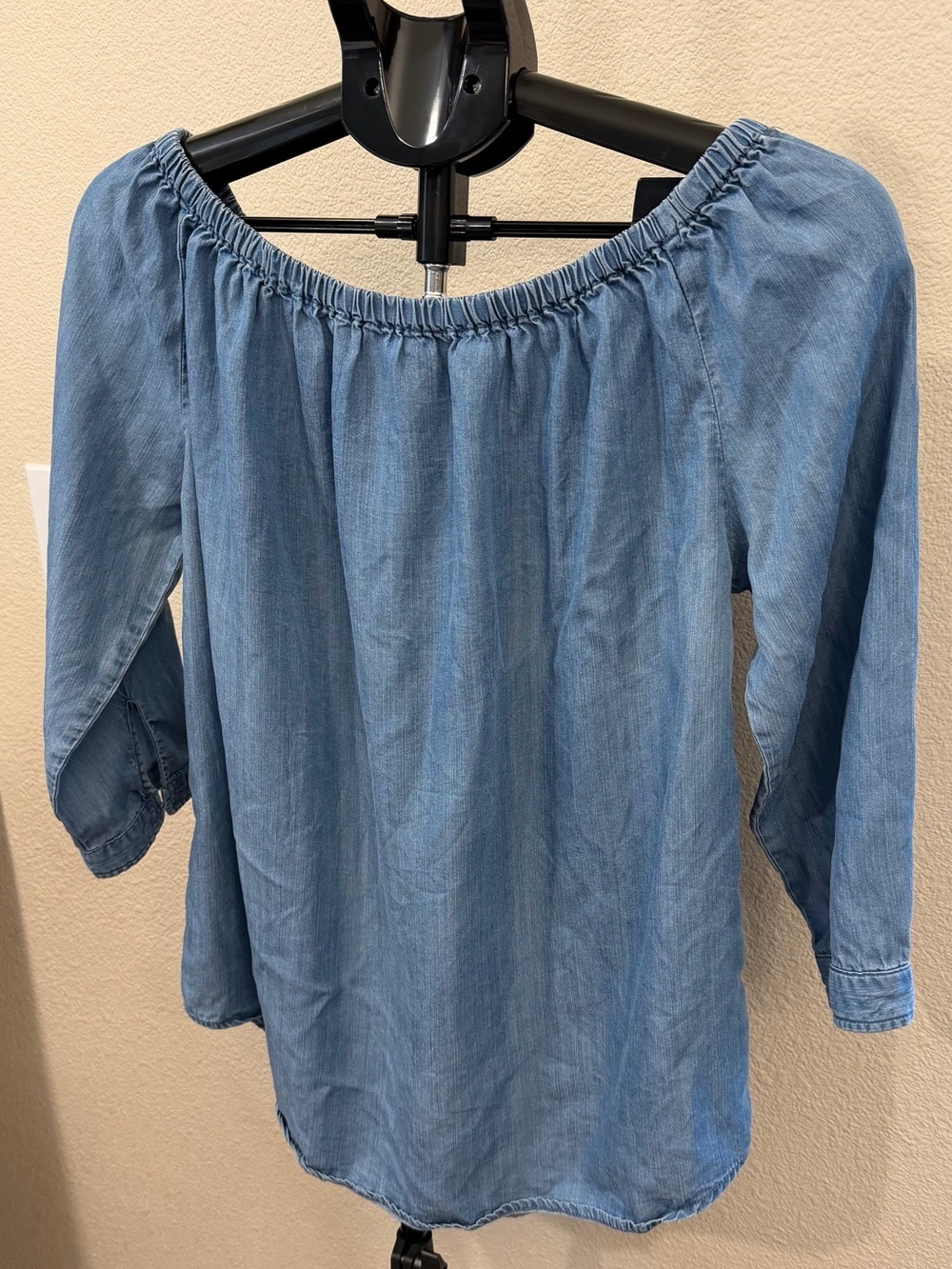 beachlunchlounge Off-Shoulder Chambray Blouse | Coastal Grandma Boho Cowgirl L - Picture 2 of 11
